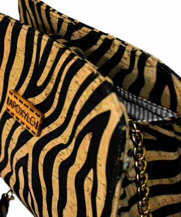 APOXYLO - Chain Zebra Bag - Gallery Image